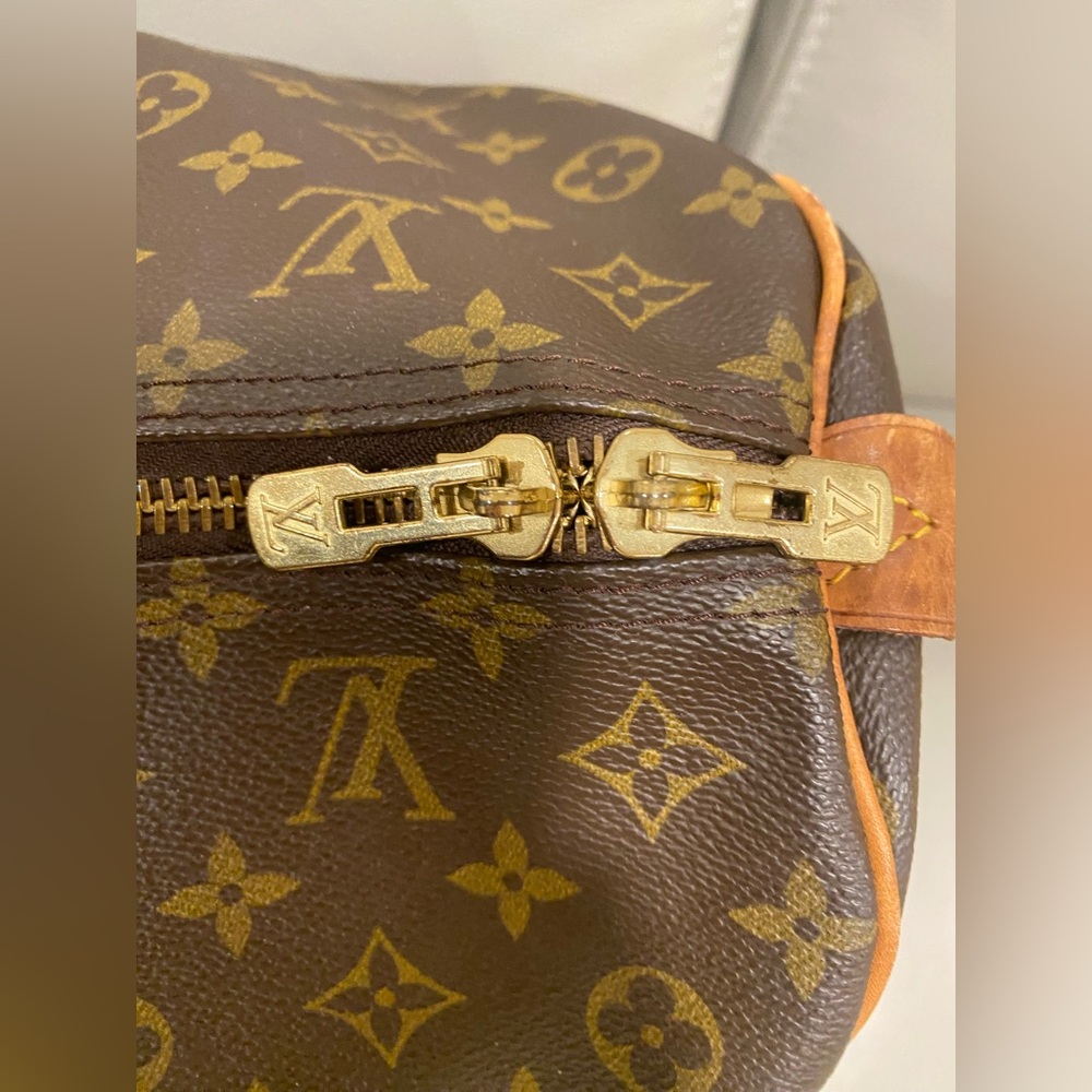 Louis Vuitton Brown Monogram Travel Duffel with Tan Leather Trim - Picture 9 of 13